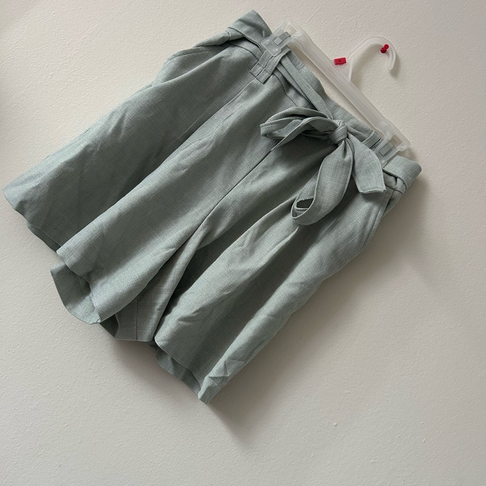 Rachel Zoe Women's Light Gray Shorts